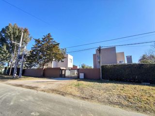 Terreno en venta - 458mts2 - Village El Molino, Villa Elisa, La Plata