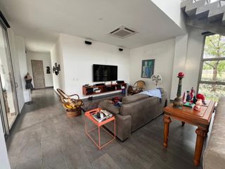 Foto 8 de casa en venta en barcelona de indias. Cod V173