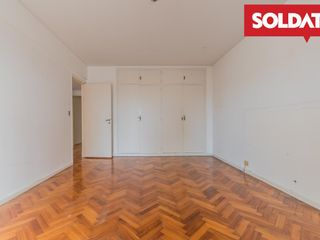 Departamento en venta, 5 ambientes, balcón aterrazado, 2 cocheras - Palermo Chico