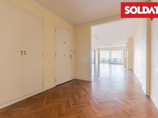 Departamento en venta, 5 ambientes, balcón aterrazado, 2 cocheras - Palermo Chico
