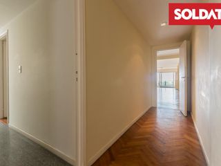 Departamento en venta, 5 ambientes, balcón aterrazado, 2 cocheras - Palermo Chico