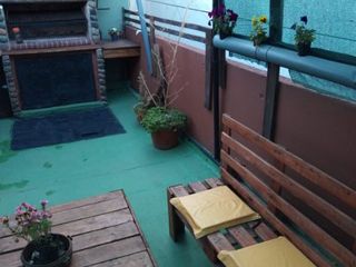 Foto 3 de Casa PH en venta en Lomas del Mirador
