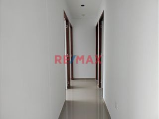 Foto 10 de ¡Vive la comodidad Frente al parque! y con una vista increíble 🏡🌳

Descubre este amplio departamento de 📐87 m² en el noveno piso de un moderno edifi