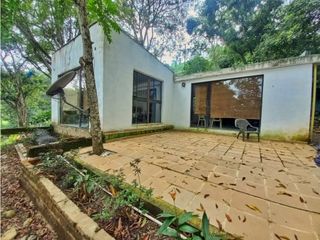 Maat vende Casa Campestre, Rio Dulce - Villeta 1.800m2 $330Millones