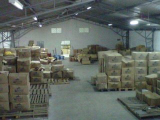 Foto 3 de VENDO BODEGA LOCAL 1850M2, NORTE DE QUITO, SECTOR POR LA OFELIA.