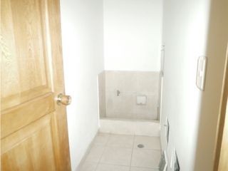 Foto 12 de Arriendo Oficina ubicada en el Chico