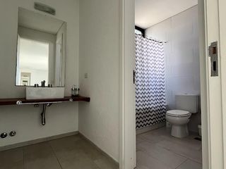 Foto 32 de Casa en Alquiler- Ecuestre Lote 409 de Costa Esmeralda - Fondo a la laguna