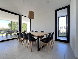 Foto 9 de Casa en Alquiler- Ecuestre Lote 409 de Costa Esmeralda - Fondo a la laguna