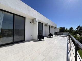 Foto 41 de Casa en Alquiler- Ecuestre Lote 409 de Costa Esmeralda - Fondo a la laguna