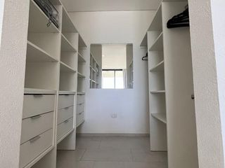 Foto 16 de Casa en Alquiler- Ecuestre Lote 409 de Costa Esmeralda - Fondo a la laguna