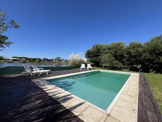 Foto 53 de Casa en Alquiler- Ecuestre Lote 409 de Costa Esmeralda - Fondo a la laguna