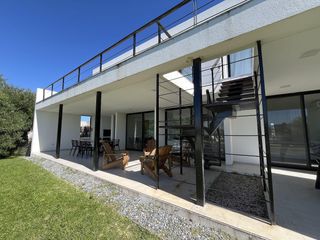 Foto 54 de Casa en Alquiler- Ecuestre Lote 409 de Costa Esmeralda - Fondo a la laguna