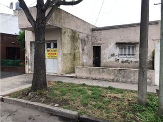 Foto 3 de VENTA CASA A RECICLAR SOBRE LOTE 10X43 APTO EMPRENDIMIENTOS