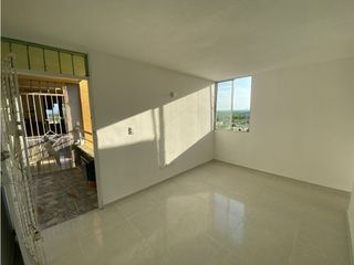 En venta apartamento Vipa Amarilla (piso 5 acceso por escaleras)