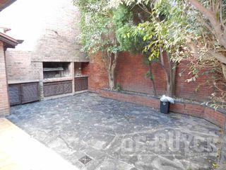 Foto 11 de Chalet en venta en Quilmes Residencial