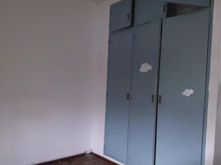 Departamento en venta - 3 Dormitorios 2 Baños - 78Mts2 - Villa Lugano