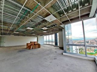 Foto 4 de VENTA DE OFICINA EN EL SECTOR BOSQUS DE PINO