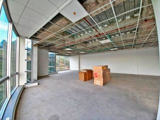 Foto 1 de VENTA DE OFICINA EN EL SECTOR BOSQUS DE PINO