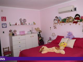 Foto 9 de CASA EN VENTA JUANA KOSLAY