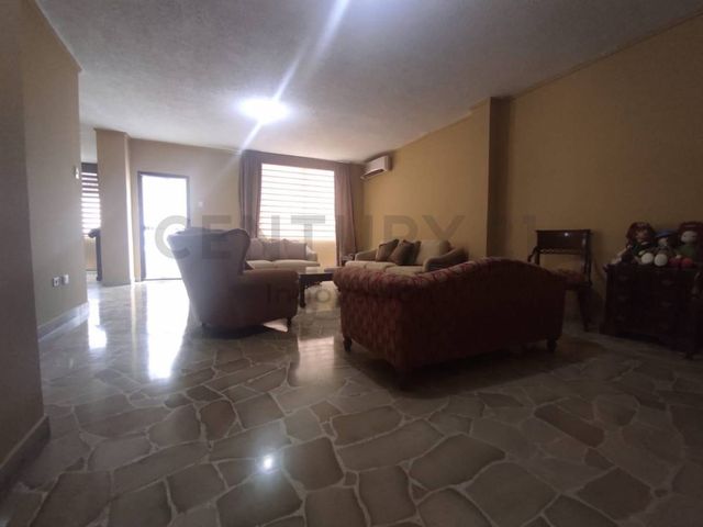 Alquiler de departamento en Santa Cecilia, norte de Guayaquil GabR