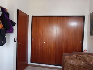 Foto 25 de VENTA DE TRIPLEX QUILMES OESTE