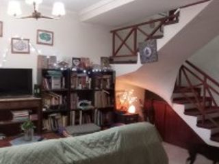 Foto 7 de VENTA DE TRIPLEX QUILMES OESTE