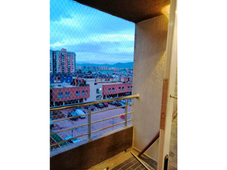Se vende hermoso e iluminado apartamento en Castilla Bogotá