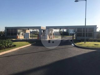 Foto 1 de Flores Prop. Vende Lote en Ayres Plaza