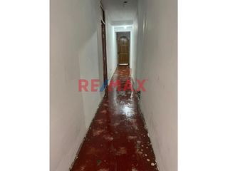 Foto 12 de ¿Sueñas con una casa espaciosa y versátil en una ubicación privilegiada? ¡No busques más! Te presentamos una magnífica propiedad de 2 pisos en el jr.