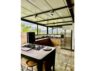 Foto 6 de Casa para Arriendo Amoblada en Rionegro con Jacuzzi
