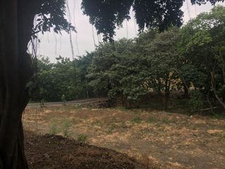 Foto 18 de Venta Casa Amplia seguridad 24 h  Mirador del Norte (Casa Blanca)  (JLR)