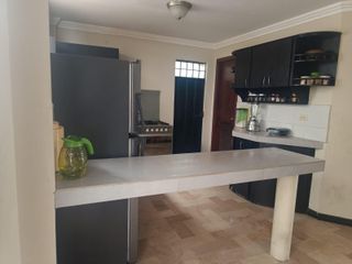 Foto 10 de Venta Casa Amplia seguridad 24 h  Mirador del Norte (Casa Blanca)  (JLR)