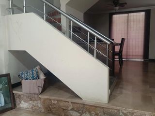 Foto 11 de Venta Casa Amplia seguridad 24 h  Mirador del Norte (Casa Blanca)  (JLR)
