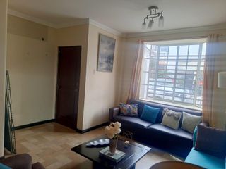 Foto 2 de Venta Casa Amplia seguridad 24 h  Mirador del Norte (Casa Blanca)  (JLR)