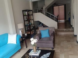 Foto 5 de Venta Casa Amplia seguridad 24 h  Mirador del Norte (Casa Blanca)  (JLR)