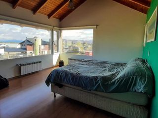 Foto 29 de EXCELENTE PROPIEDAD CON HERMOSA VISTA A LOS CERROS Y LAGO