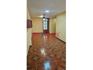 Foto 2 de ¡Oportunidad única! Estamos emocionados de presentar este hermoso apartamento en venta, ubicado en un sector privilegiado.

Características Destacad