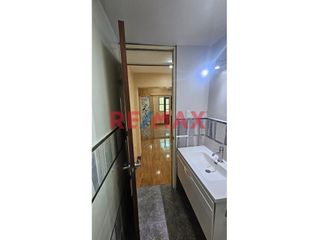 Foto 14 de ¡Oportunidad única! Estamos emocionados de presentar este hermoso apartamento en venta, ubicado en un sector privilegiado.

Características Destacad