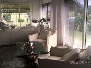 Alquiler anual con muebles 6 ambientes Casa - El Cantón