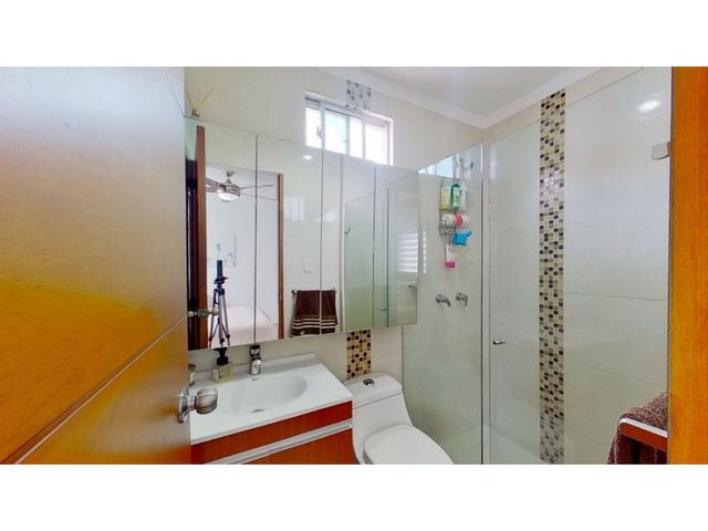 Se vende apto en el barrio granadillo ciudad de barranquilla