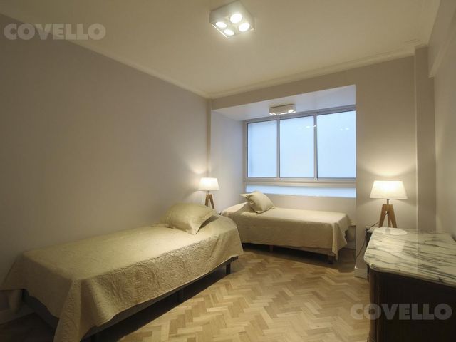 Alquiler departamento de 3 ambientes con cochera - Palermo Chico