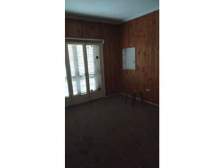 Foto 12 de CHALET EN PH 4 AMB CON DEPENDENCIA ZONA LA PERLA