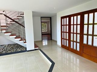 Foto 2 de casa en arriendo en pueblo viejo. Cod A8408284