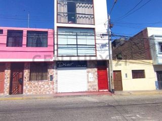 Inmueble en pleno centro de Tacna, con fácil acceso a todo lo que necesitas