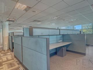 Formidable Oficina corporativa en Block 1700 m2 AMOBLADA - CATEGORÍA 32 cocheras