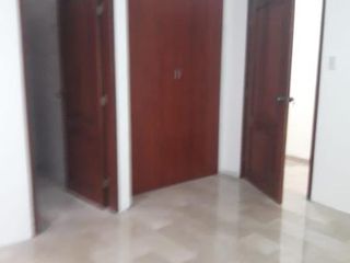 Foto 8 de VENTA DEPARTAMENTO EN KENNEDY (JP)
