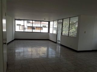 Foto 4 de apartamento en venta en granada norte. Cod V9866