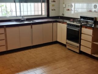Foto 12 de Casa PH en venta en Villa Luzuriaga