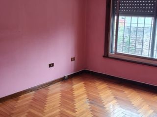 Foto 21 de Casa PH en venta en Villa Luzuriaga