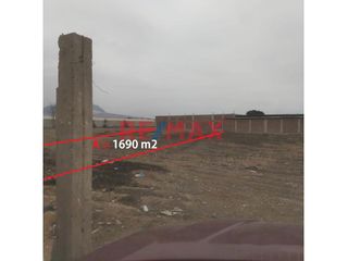 Foto 5 de ✨ ¡Oportunidad Única para Inversionistas y/o Casa de campo o negocio! ✨

Descubre el potencial de este amplio terreno situado en una ubicación privi